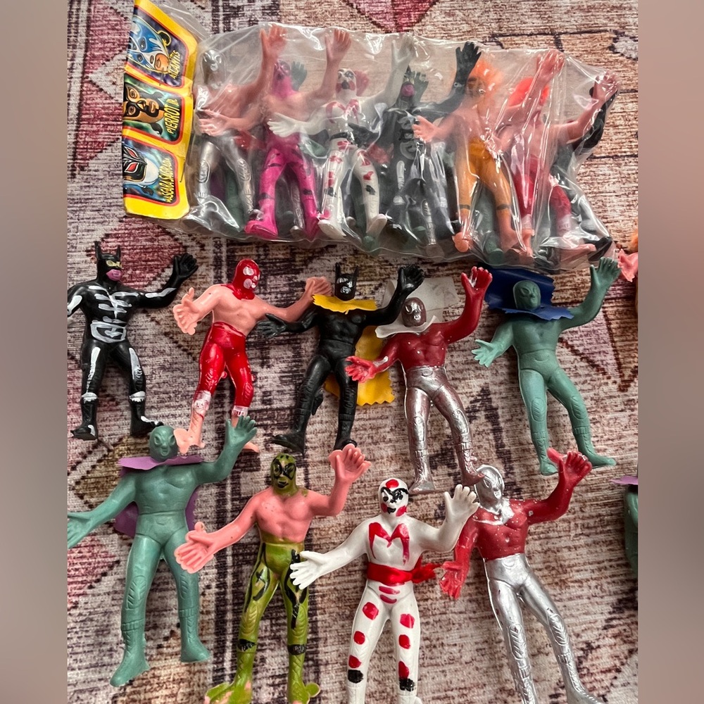 Lucha figure action figure set of 23